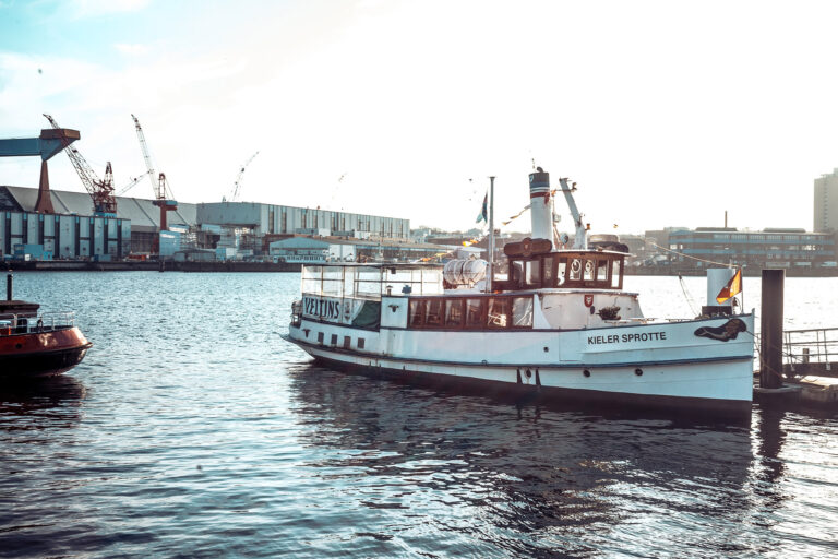 Kiel Yacht Surveyors